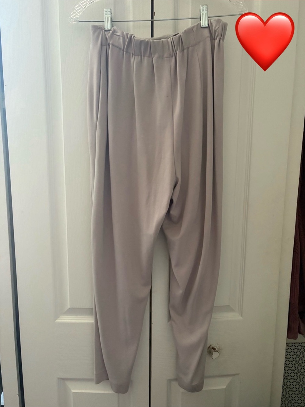 Women's Relaxed Elastic-Waist Joggers in Light Taupe